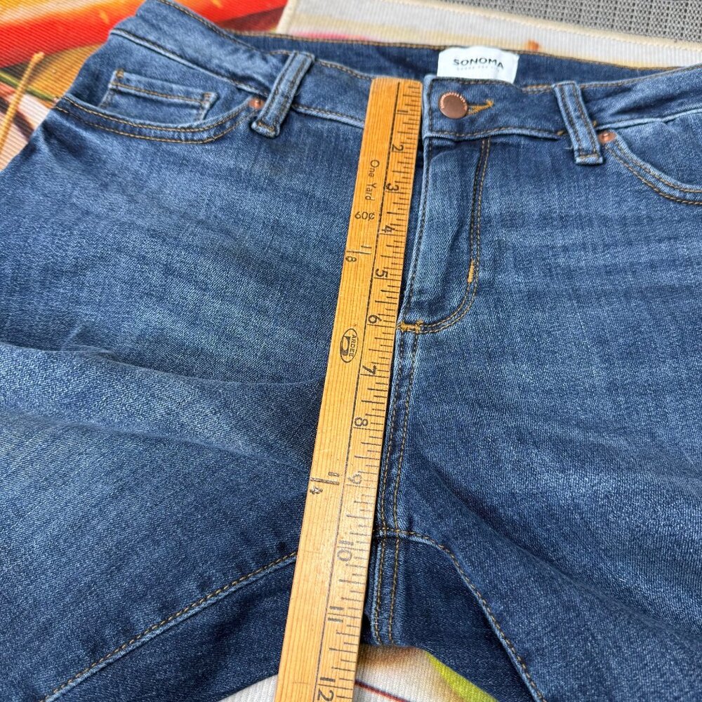 Sonoma Womens Size 10P Blue Denim Bermuda Shorts Cuffed Stretch Everyday Wear - Picture 5 of 8